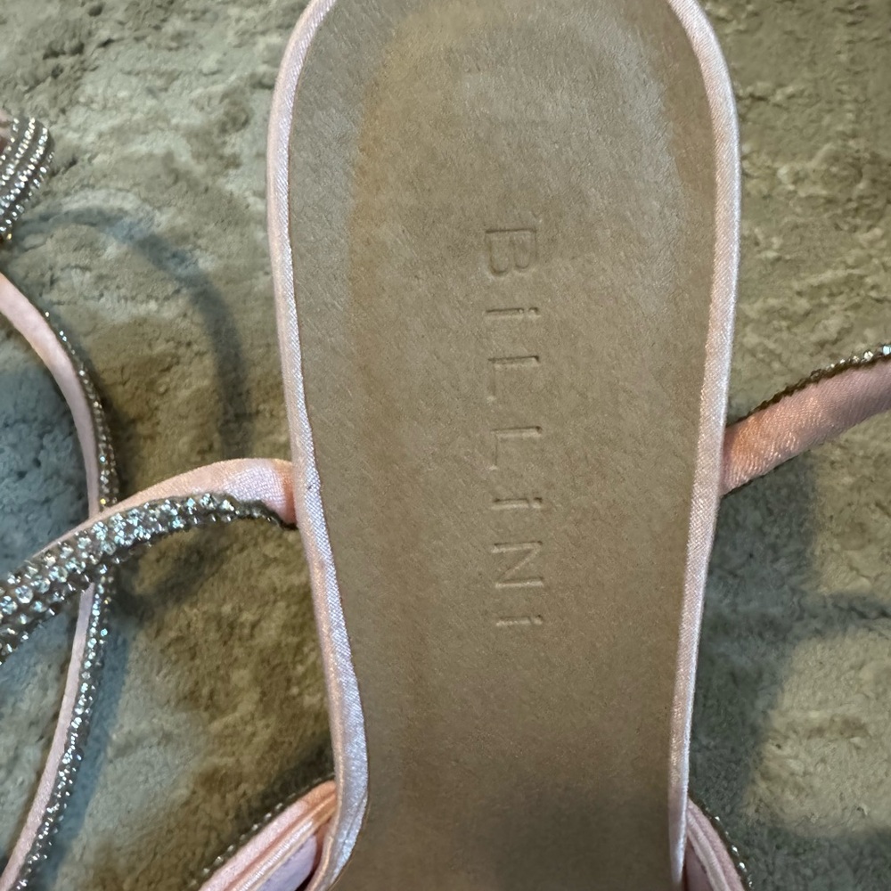 Pink heels - Picture 4 of 5